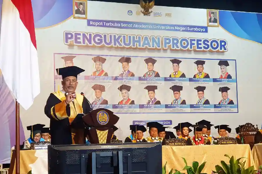 Waka I KORMI Jatim Dikukuhkan Sebagai Guru Besar Bidang Olahraga Rekreasi dan Kesehatan UNESA