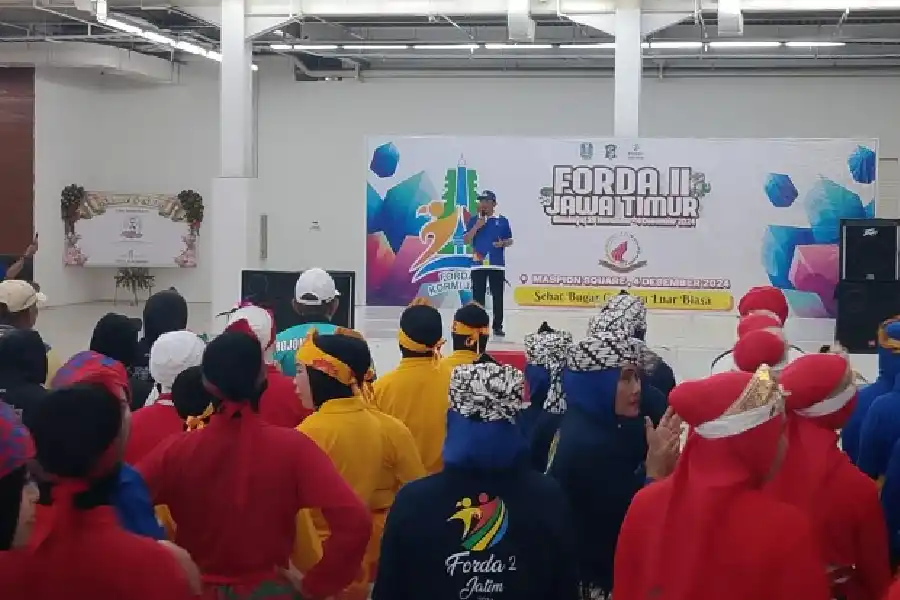 Semarak Pembukaan Pertandingan Inorga Senam Tera Indonesia di FORDA II Jatim 2024 Pembukaan pertandingan Induk Olahraga (Inorga) Senam Tera Indonesia (STI) pada Forum Olahraga Daerah (FORDA) II Jawa Timur 2024, secara resmi dibuka oleh Ketua Komite Olahraga Masyarakat Indonesia (Kormi) Jawa Timur, Hudiyono di Gedung Maspion Square Surabaya, Rabu(4/12/2024).